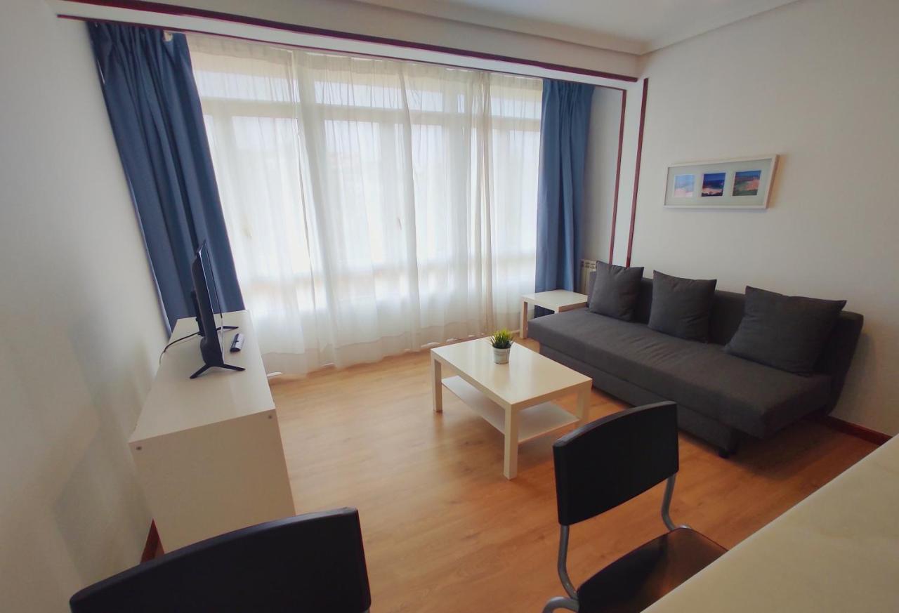 Apartamentos El Jornu Лянес Екстериор снимка