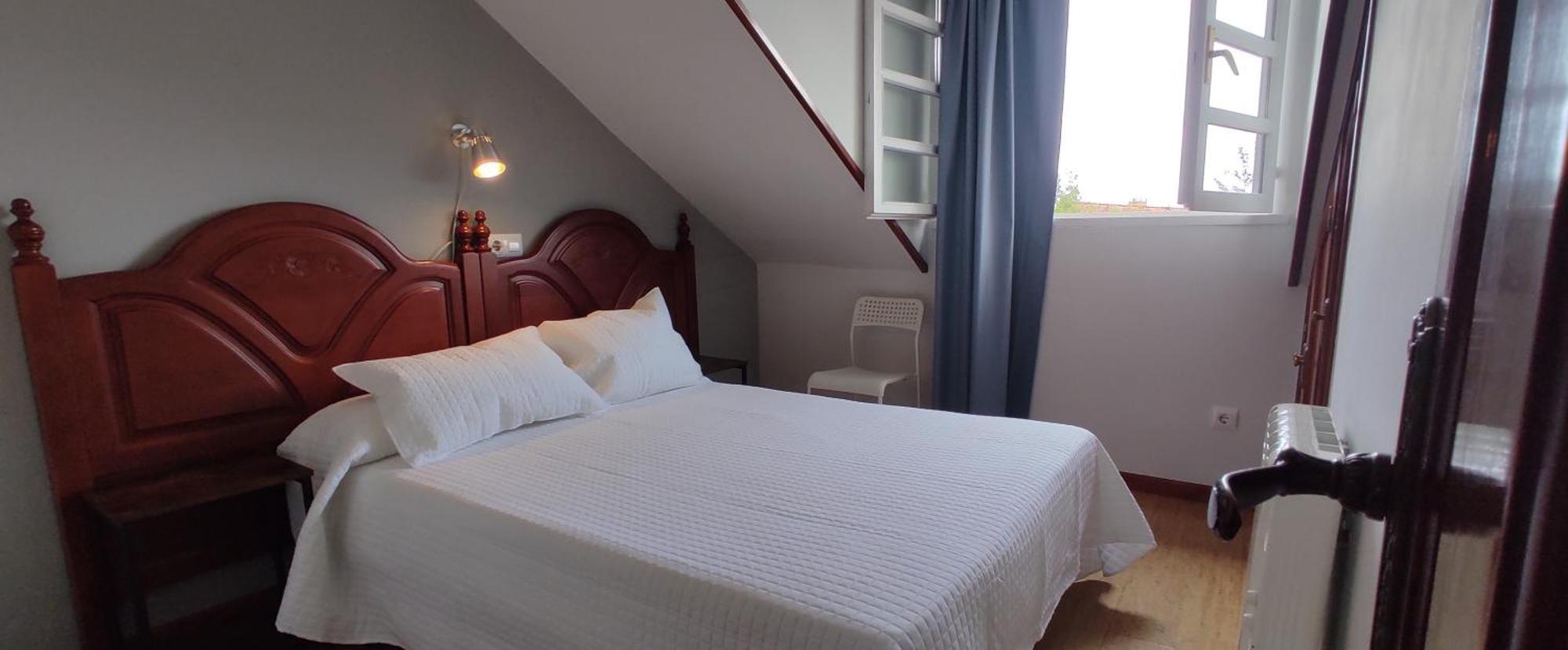 Apartamentos El Jornu Лянес Екстериор снимка